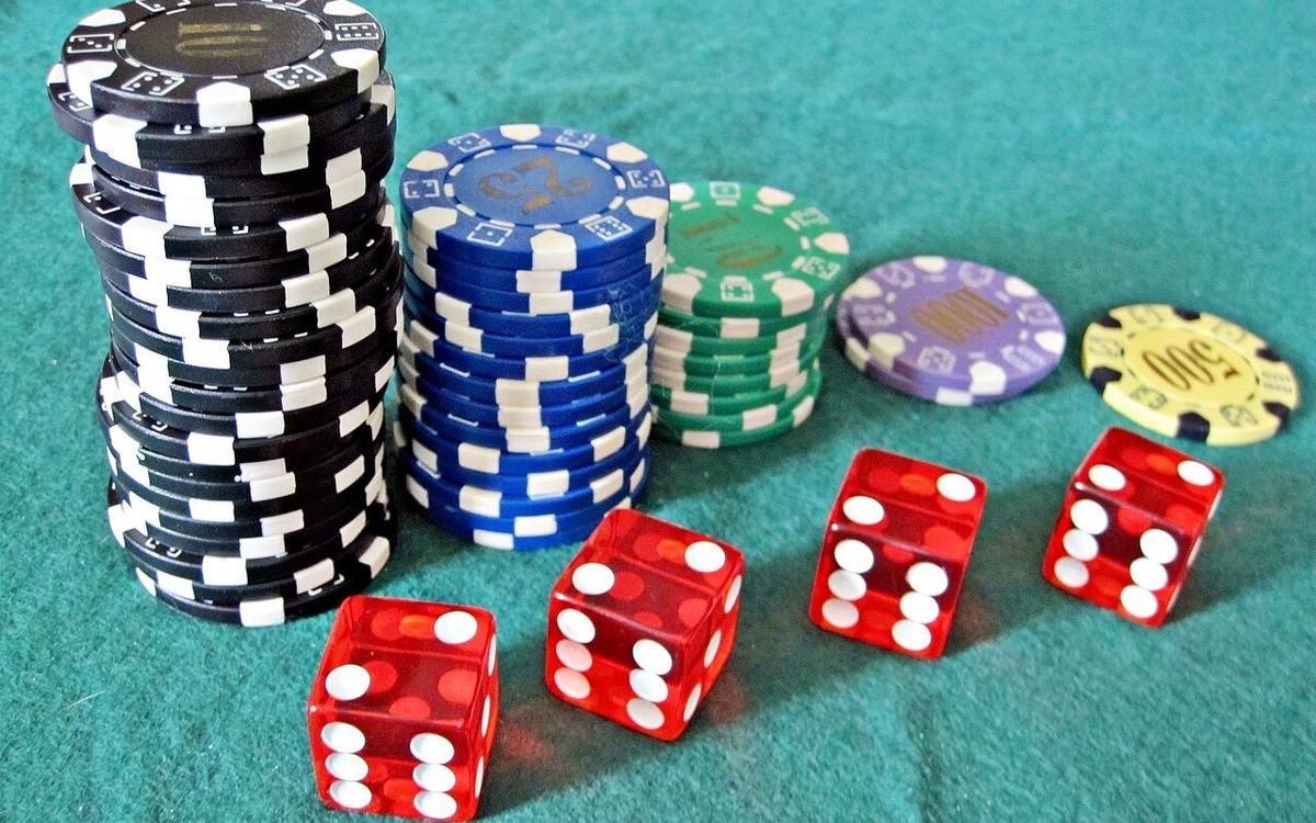Dice at Casino (5857260375)